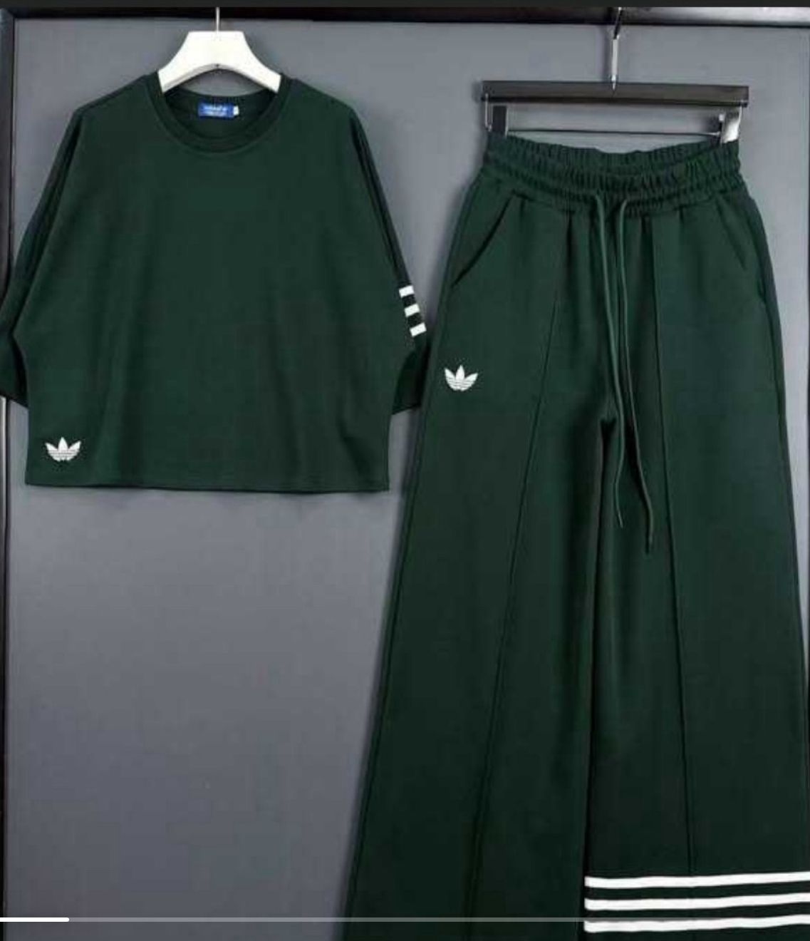 Adidas Luxe Set Effortless Style, Bold Energy